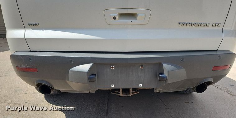 image for item DQ1095 2012 Chevrolet Traverse LTZ  SUV