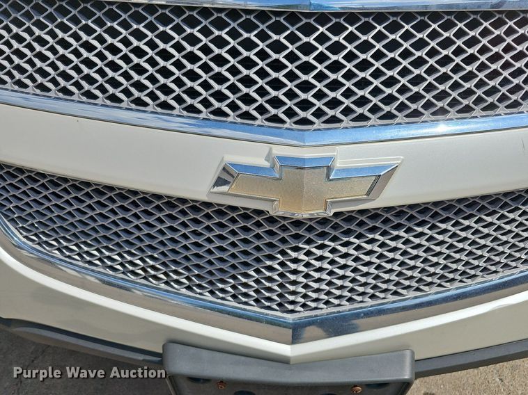 image for item DQ1095 2012 Chevrolet Traverse LTZ  SUV