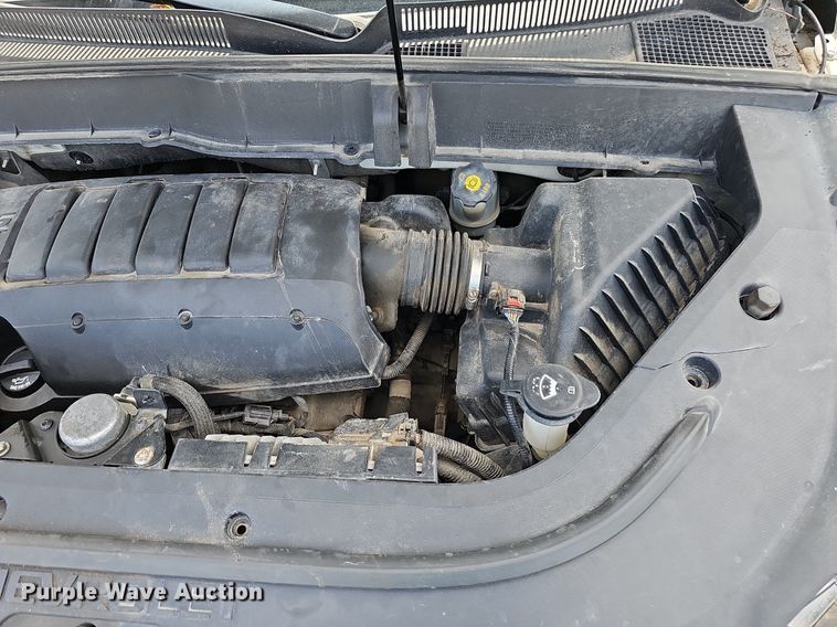 image for item DQ1095 2012 Chevrolet Traverse LTZ  SUV