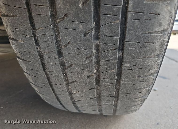 image for item DQ1095 2012 Chevrolet Traverse LTZ  SUV