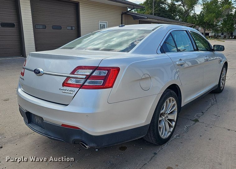 image for item DQ1096 2014  Ford Taurus Limited