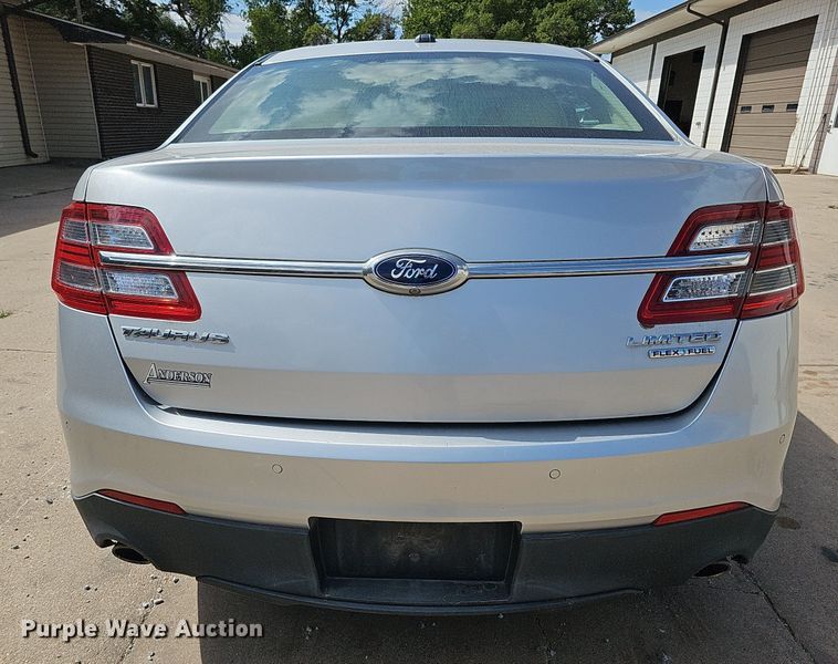 image for item DQ1096 2014  Ford Taurus Limited