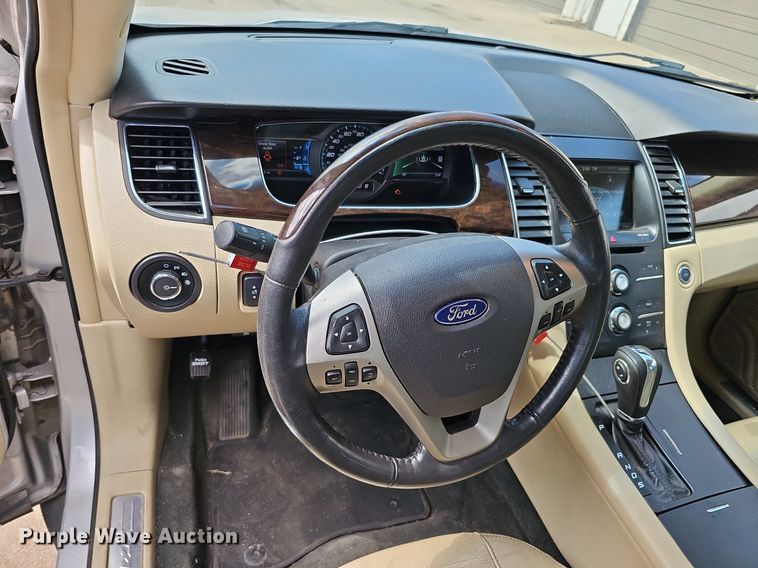 image for item DQ1096 2014  Ford Taurus Limited