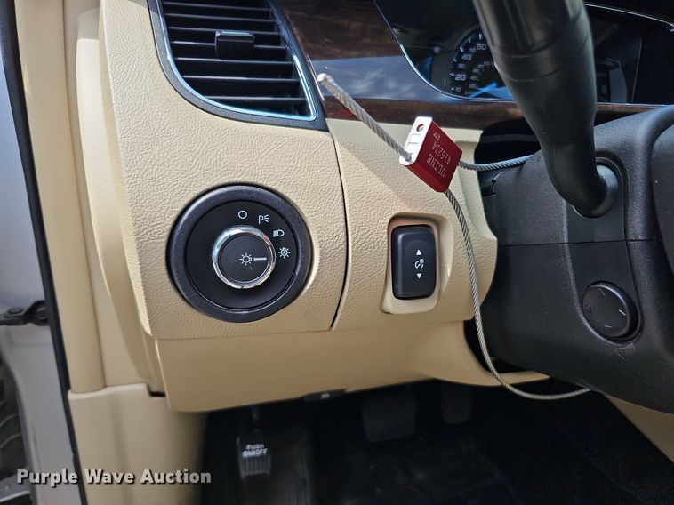 image for item DQ1096 2014  Ford Taurus Limited