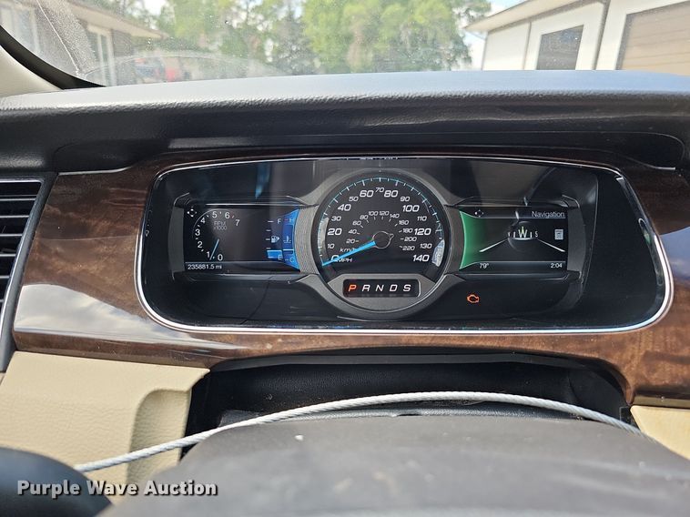 image for item DQ1096 2014  Ford Taurus Limited