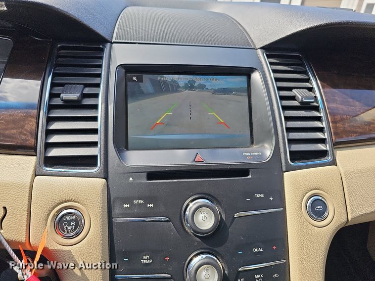 image for item DQ1096 2014  Ford Taurus Limited