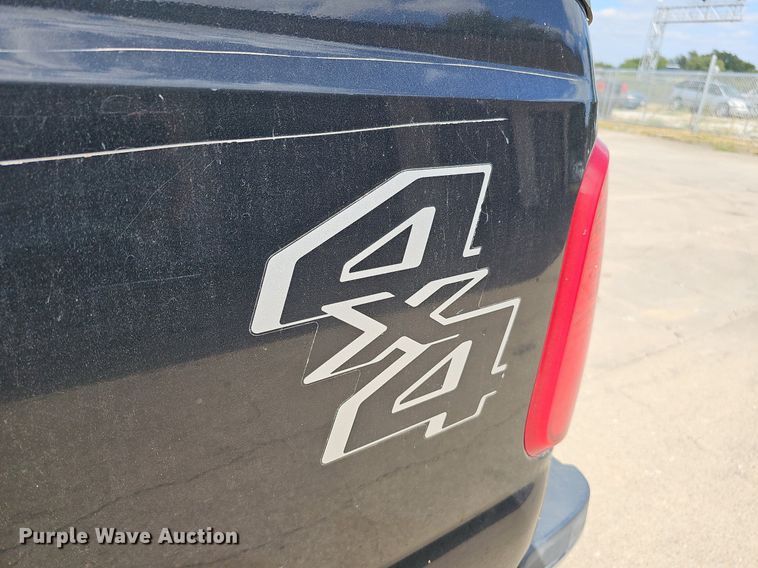 image for item DQ1098 2016 Ford F250 Super Duty XLT  Crew Cab pickup truck