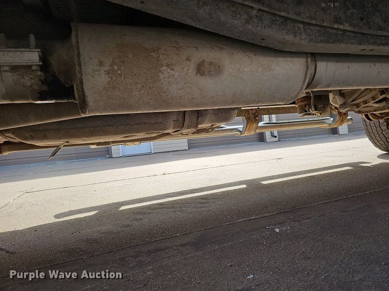 image for item DQ1098 2016 Ford F250 Super Duty XLT  Crew Cab pickup truck