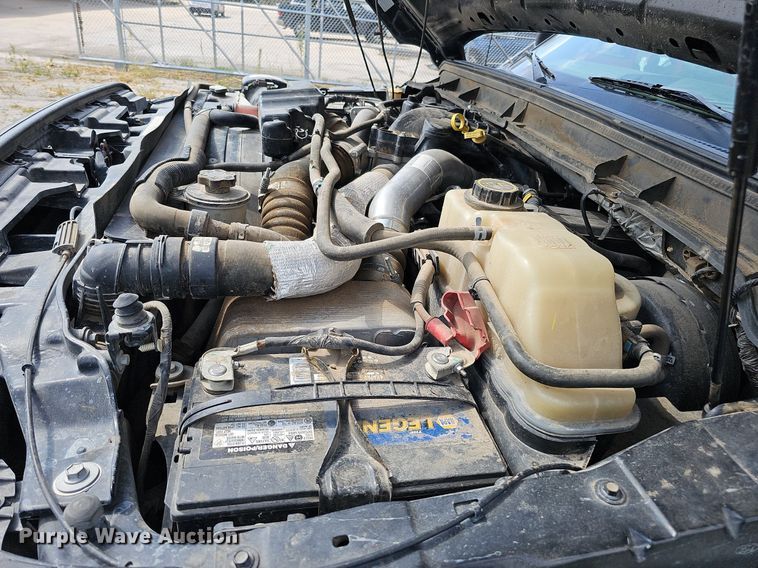 image for item DQ1098 2016 Ford F250 Super Duty XLT  Crew Cab pickup truck