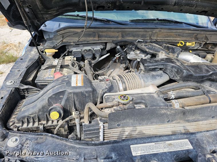 image for item DQ1098 2016 Ford F250 Super Duty XLT  Crew Cab pickup truck