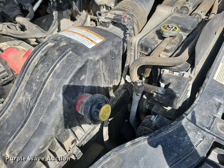 image for item DQ1098 2016 Ford F250 Super Duty XLT  Crew Cab pickup truck