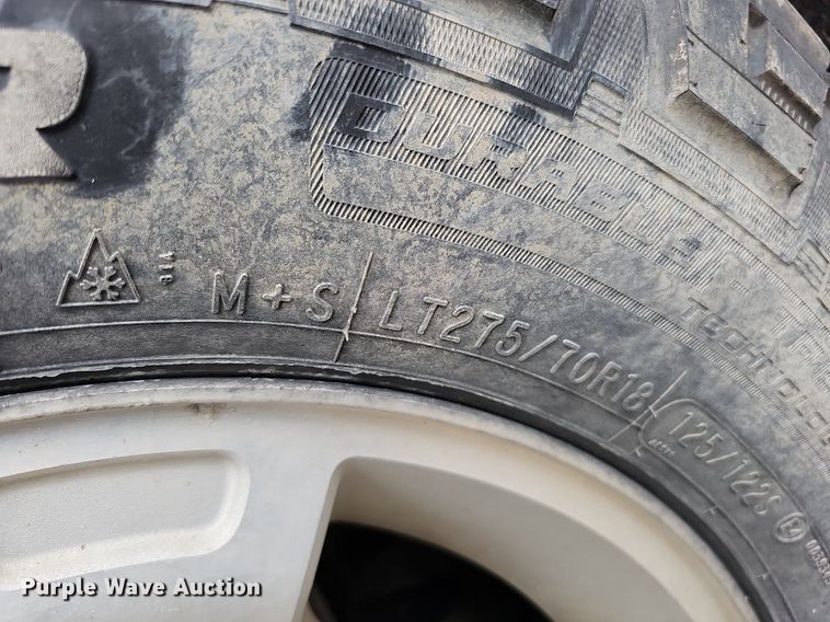 image for item DQ1098 2016 Ford F250 Super Duty XLT  Crew Cab pickup truck