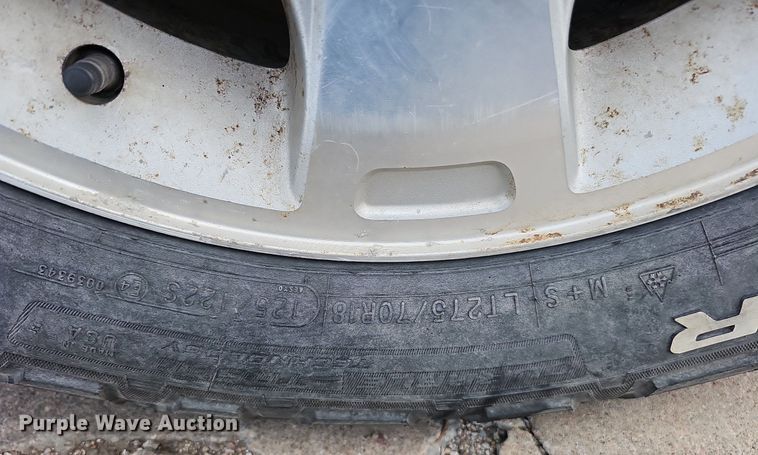 image for item DQ1098 2016 Ford F250 Super Duty XLT  Crew Cab pickup truck