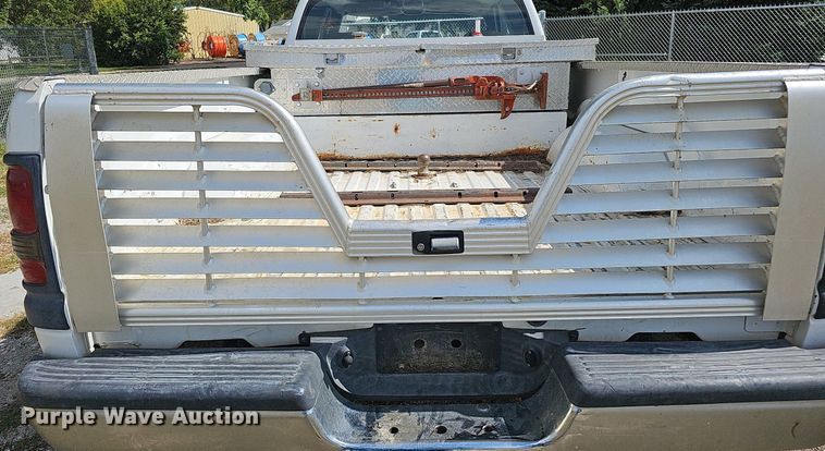 image for item DQ1099 2001 Dodge Ram 3500  Quad Cab pickup truck
