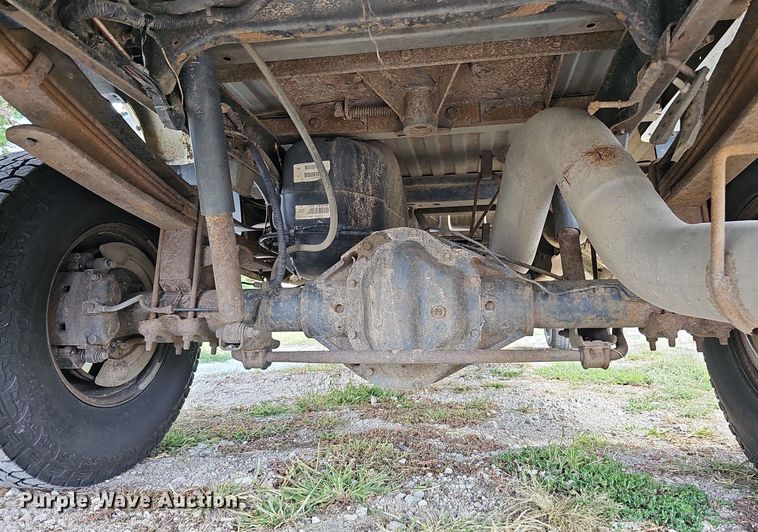 image for item DQ1099 2001 Dodge Ram 3500  Quad Cab pickup truck