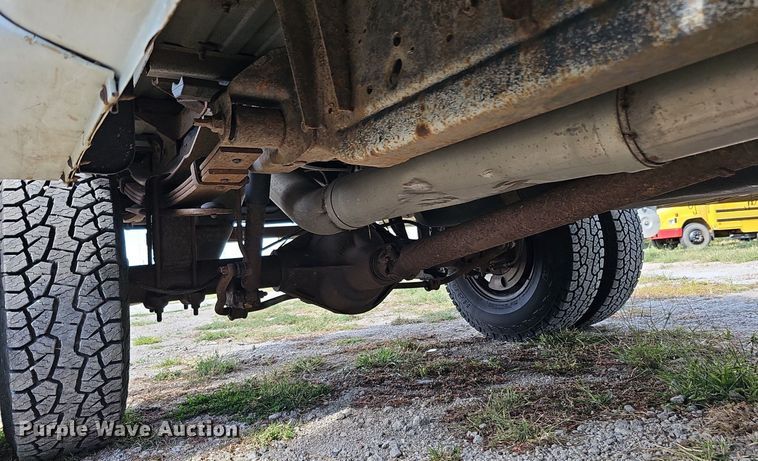 image for item DQ1099 2001 Dodge Ram 3500  Quad Cab pickup truck