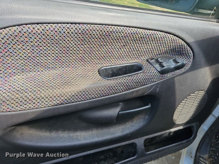 image for item DQ1099 2001 Dodge Ram 3500  Quad Cab pickup truck