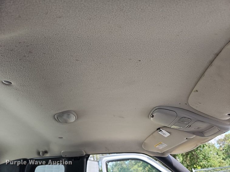 image for item DQ1099 2001 Dodge Ram 3500  Quad Cab pickup truck