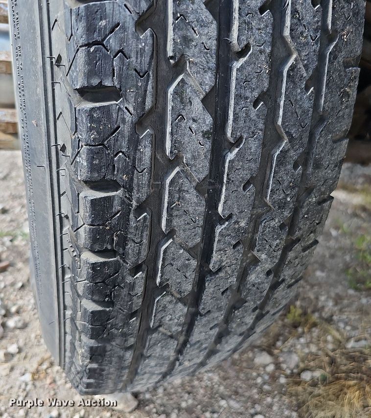 image for item DQ1099 2001 Dodge Ram 3500  Quad Cab pickup truck