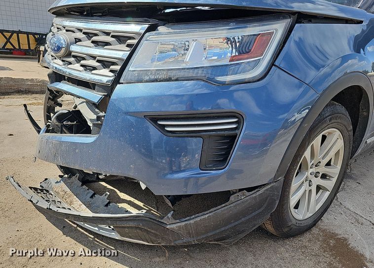 image for item DQ1100 2018 Ford Explorer XLT  SUV