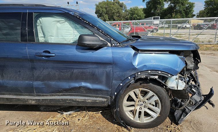 image for item DQ1100 2018 Ford Explorer XLT  SUV