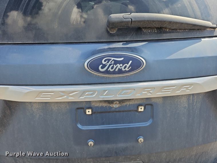 image for item DQ1100 2018 Ford Explorer XLT  SUV