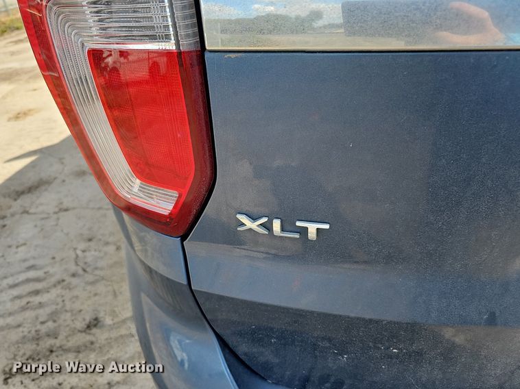 image for item DQ1100 2018 Ford Explorer XLT  SUV