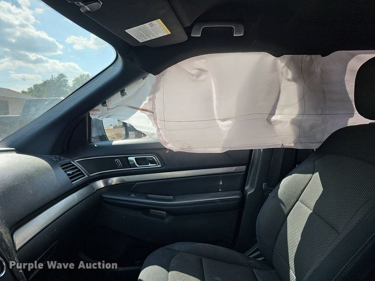 image for item DQ1100 2018 Ford Explorer XLT  SUV