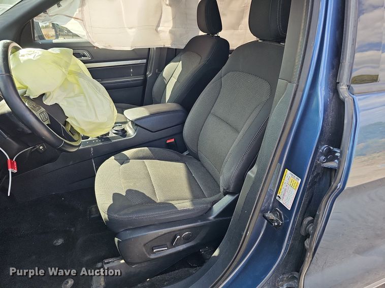 image for item DQ1100 2018 Ford Explorer XLT  SUV