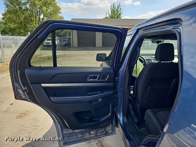 image for item DQ1100 2018 Ford Explorer XLT  SUV