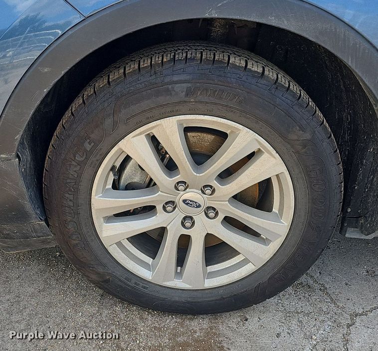 image for item DQ1100 2018 Ford Explorer XLT  SUV