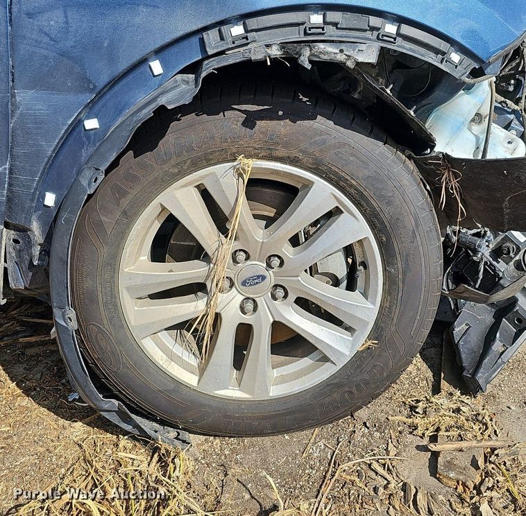 image for item DQ1100 2018 Ford Explorer XLT  SUV