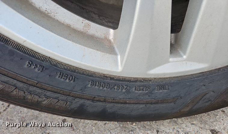 image for item DQ1100 2018 Ford Explorer XLT  SUV