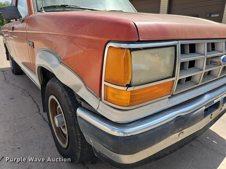 image for item DQ1101 1990 Ford Ranger XLT  SuperCab pickup truck