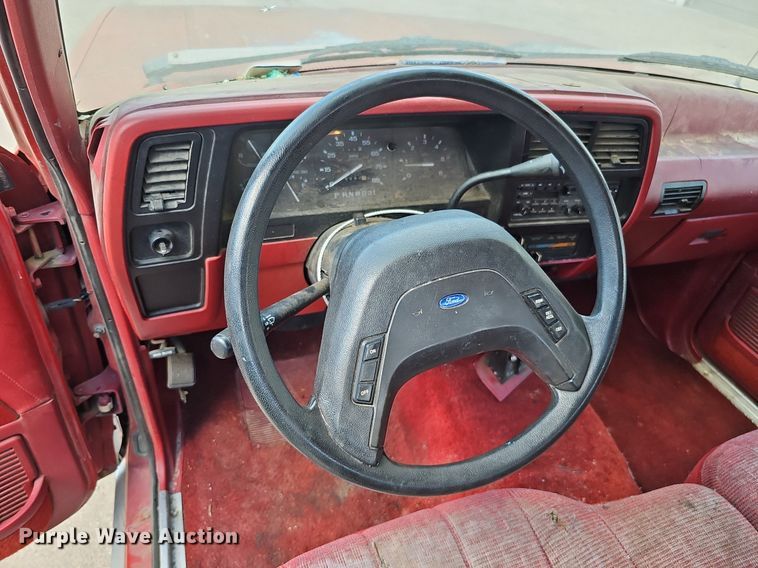 image for item DQ1101 1990 Ford Ranger XLT  SuperCab pickup truck