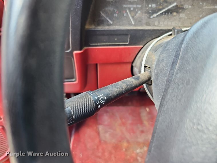 image for item DQ1101 1990 Ford Ranger XLT  SuperCab pickup truck