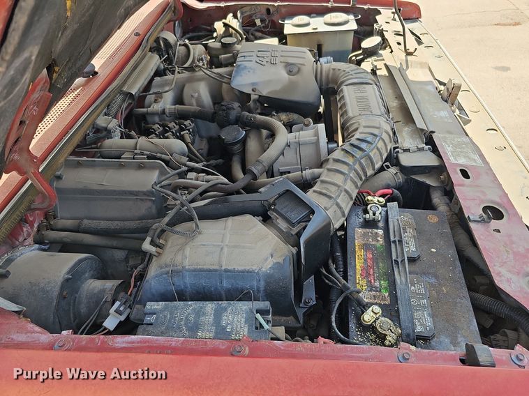 image for item DQ1101 1990 Ford Ranger XLT  SuperCab pickup truck