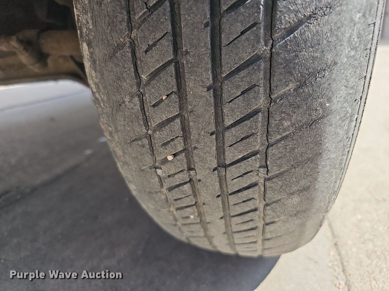 image for item DQ1101 1990 Ford Ranger XLT  SuperCab pickup truck