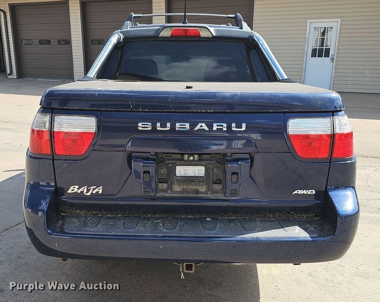 image for item DQ1102 2005 Subaru Baja  SUV