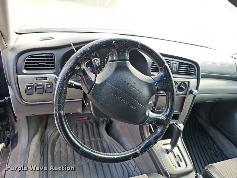 image for item DQ1102 2005 Subaru Baja  SUV