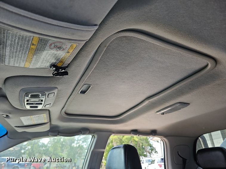 image for item DQ1102 2005 Subaru Baja  SUV