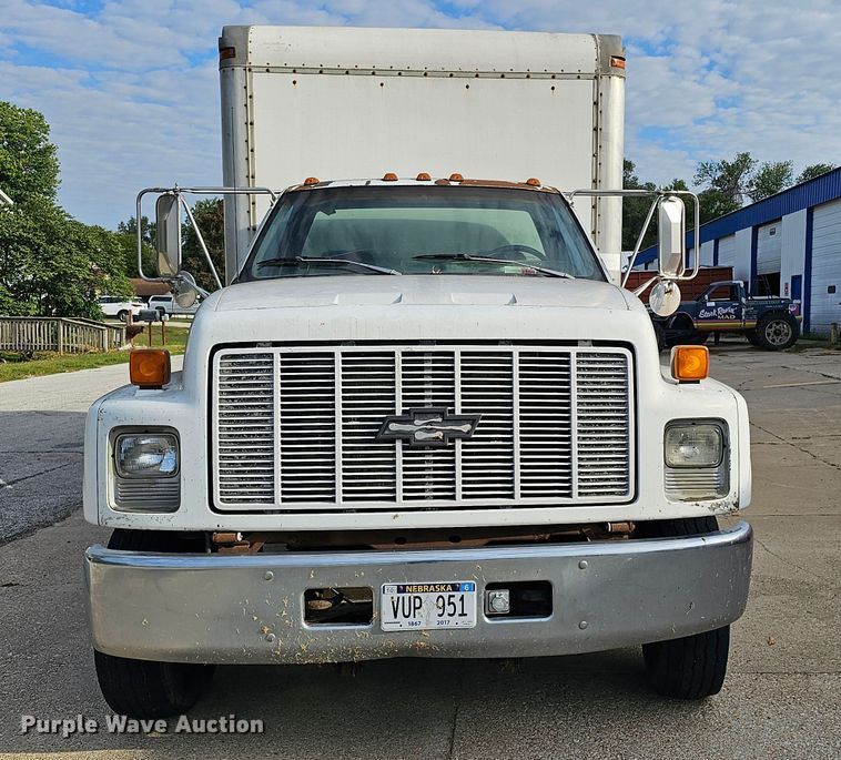 image for item DQ1104 1993 Chevrolet Kodiak  box truck