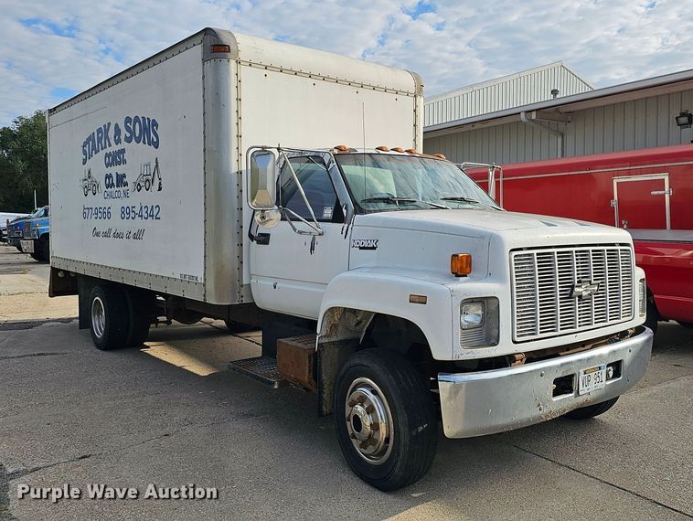 image for item DQ1104 1993 Chevrolet Kodiak  box truck