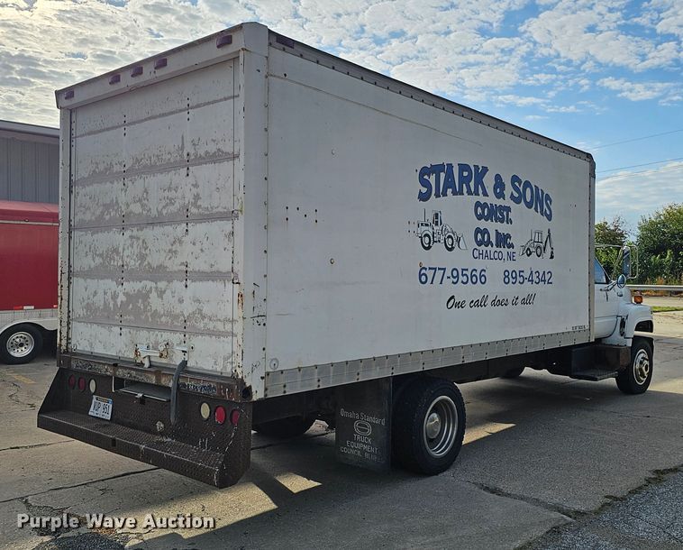 image for item DQ1104 1993 Chevrolet Kodiak  box truck