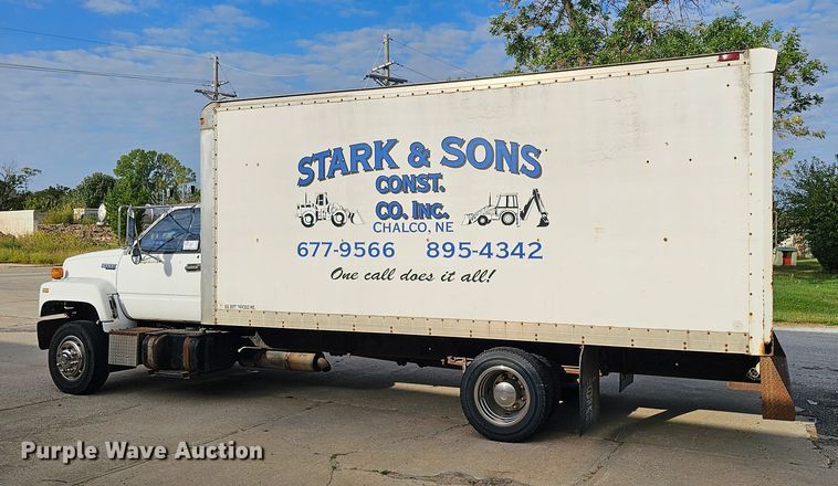 image for item DQ1104 1993 Chevrolet Kodiak  box truck