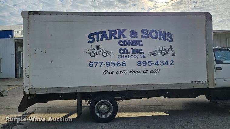 image for item DQ1104 1993 Chevrolet Kodiak  box truck