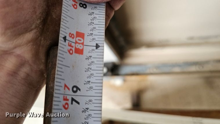 image for item DQ1104 1993 Chevrolet Kodiak  box truck