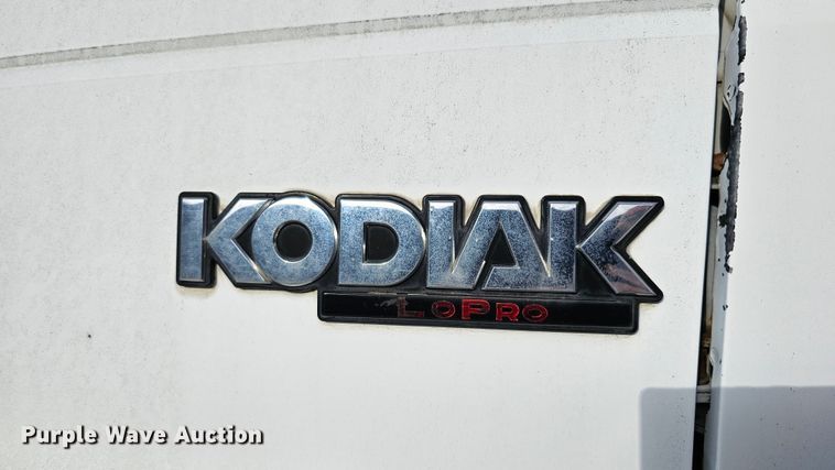 image for item DQ1104 1993 Chevrolet Kodiak  box truck