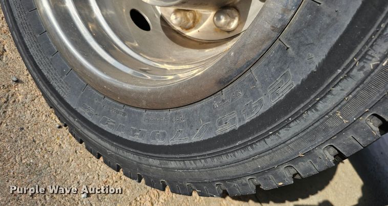 image for item DQ1104 1993 Chevrolet Kodiak  box truck