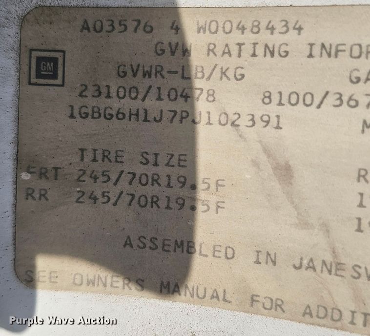 image for item DQ1104 1993 Chevrolet Kodiak  box truck